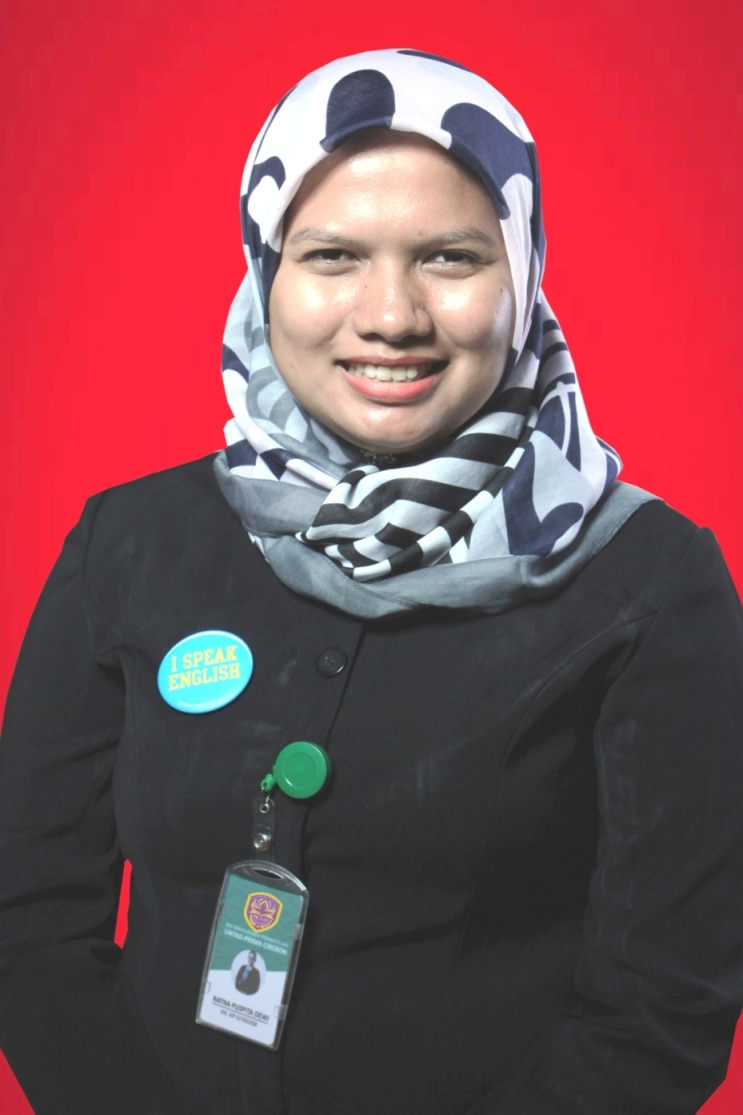 Iva Yulia Mustafa, S.Par., M.Si